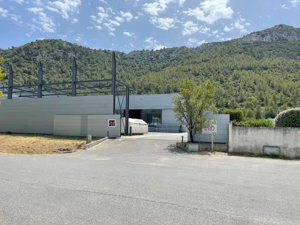 Atelier de fabrication STI à Gémenos